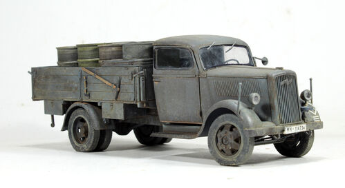 35574 Opel Blitz 1,5ton weighted wheels, 1/35 scale