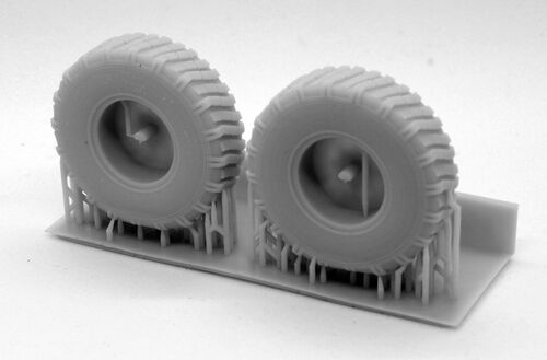 35895 Stryker IFV weighted wheels, 1/35 scale.