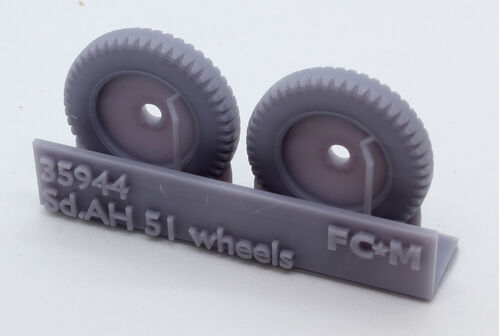 35944 Sd.AH 51 trailer, Flak 30/38, weighted wheels, 1/35 scale.