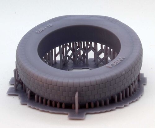 19403 BMW R12, weighted tires, 1/9 scale.
