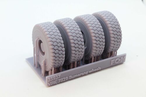 35937 VPK 7829 Bumerang, weighted wheels. 1/35 scale.