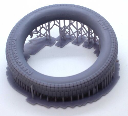 19407 Triumph 3HW weighted tires, 1/9 scale.