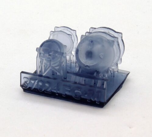 37024 T-55 IR lights, 1/35 scale.