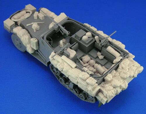 OLELF1150 M2 Halftrack stowage, 1/35 scale.