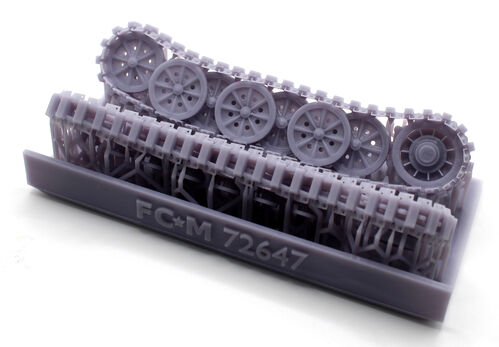 72647 SdKfz 9 Famo, tracks, 1/72 scale.