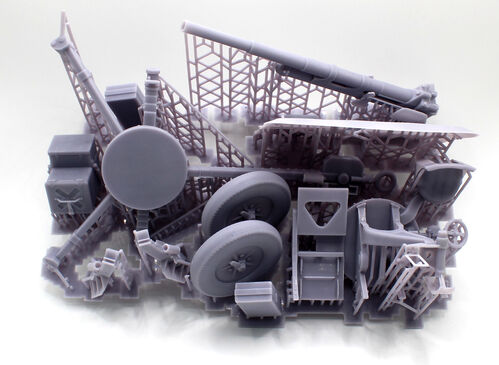 16676 Ordnance 2 pounder, 1/16 scale.