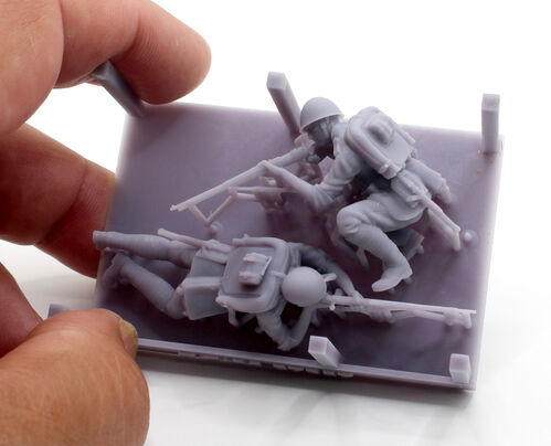 37357 Polish soldiers WWII, 1/35 scale.