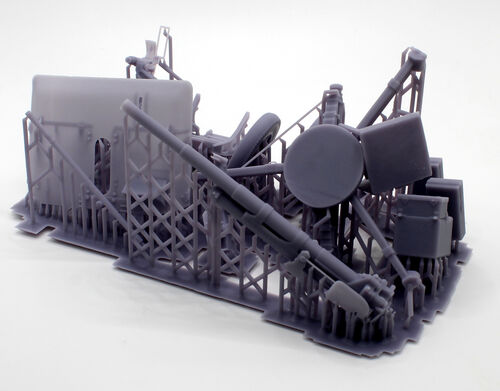 24485 Ordnance QF 2 pounder, 1/24 scale.