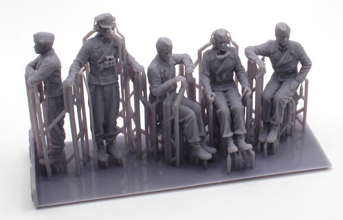 37374 Panzer IV crew, 1/35 scale.