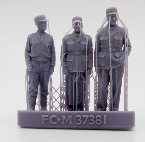 37381 French generals WWII, 1/35 scale.