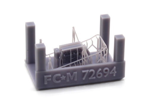 72694 Sd.Kfz 250/3 1/72 scale.