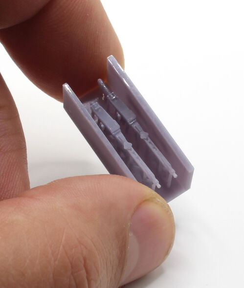 48650 MG3 German machine gun, 1/48 scale.