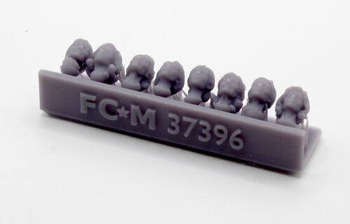 37396 Women heads, 1/35 scale.