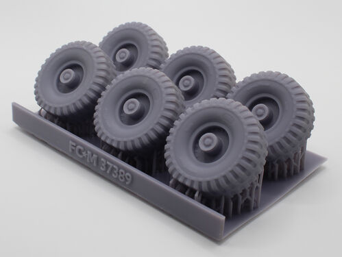 37389 Alvis Stalwart weighted wheels, 1/35 scale.