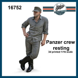 16752 Panzer crew at rest, 1/16 scale.